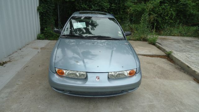 Saturn S Series 2002 photo 2