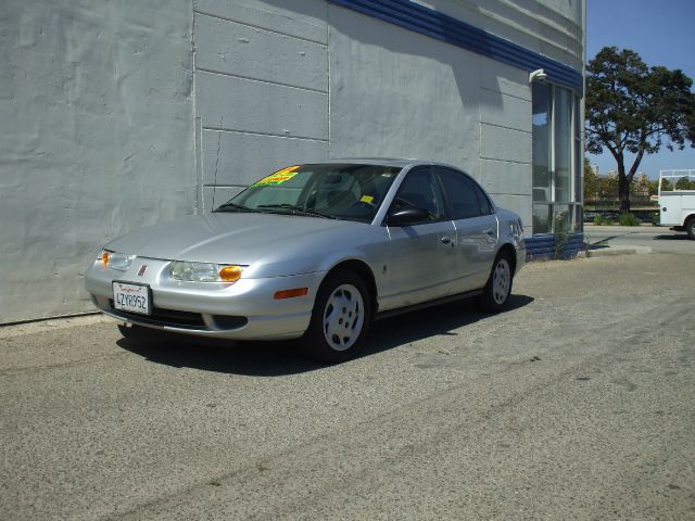 Saturn S Series 2002 photo 2