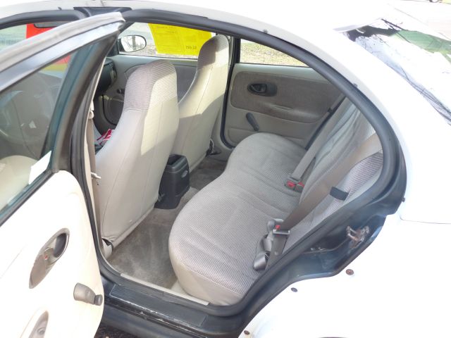 Saturn S Series 2002 photo 5