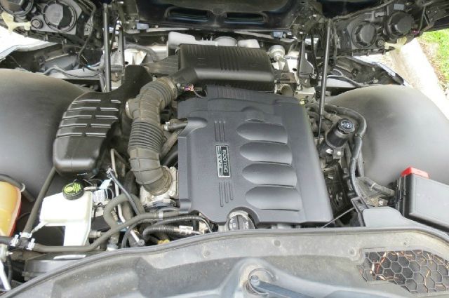 Saturn Sky 2008 photo 37