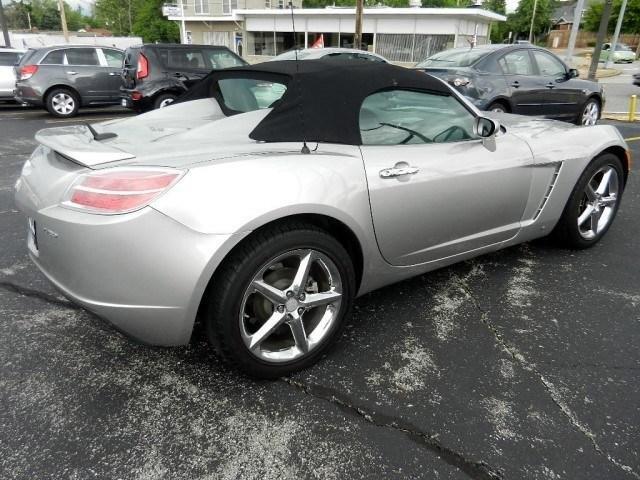 Saturn Sky 2008 photo 4