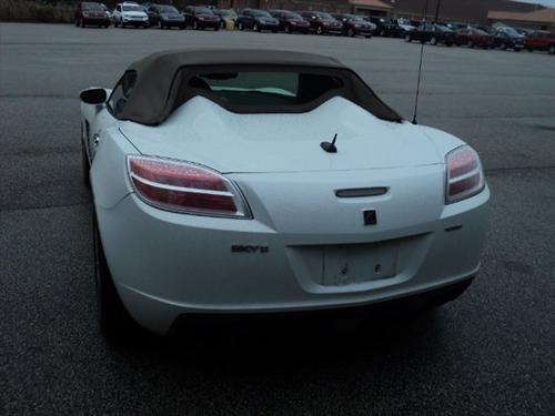 Saturn Sky 2008 photo 3