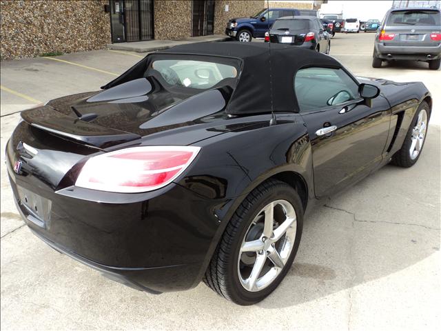 Saturn Sky 2008 photo 5