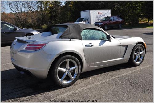 Saturn Sky 2008 photo 4