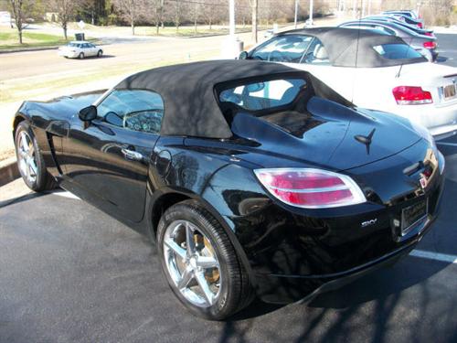 Saturn Sky 2008 photo 2