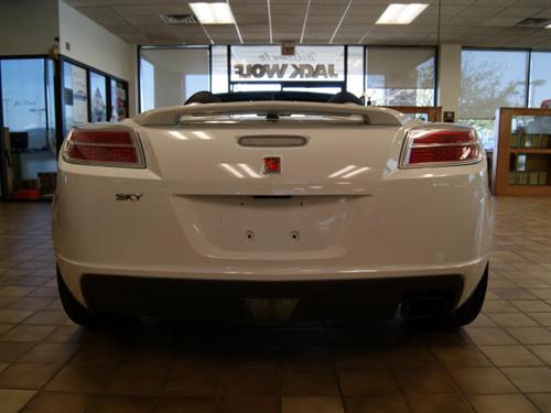 Saturn Sky 2008 photo 3