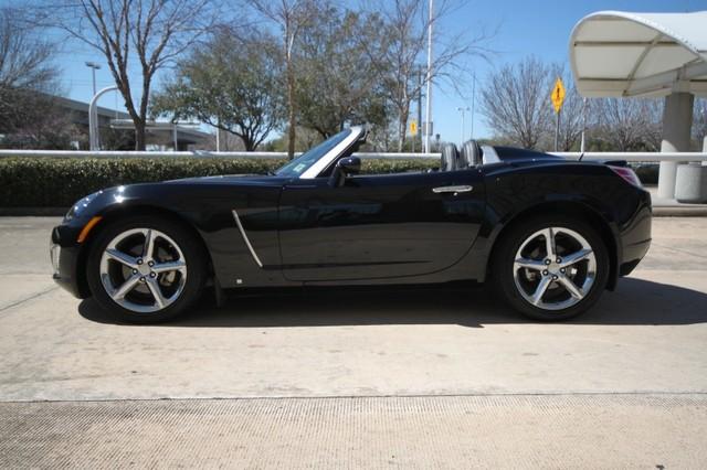 Saturn Sky 2008 photo 2