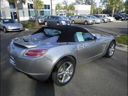 Saturn Sky 2008 photo 4