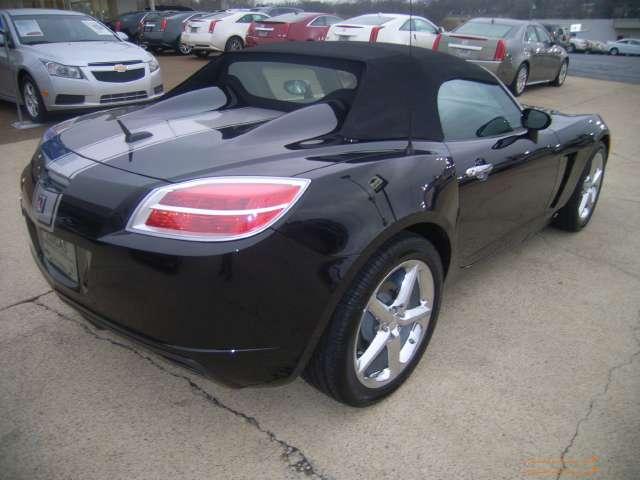 Saturn Sky 2008 photo 4