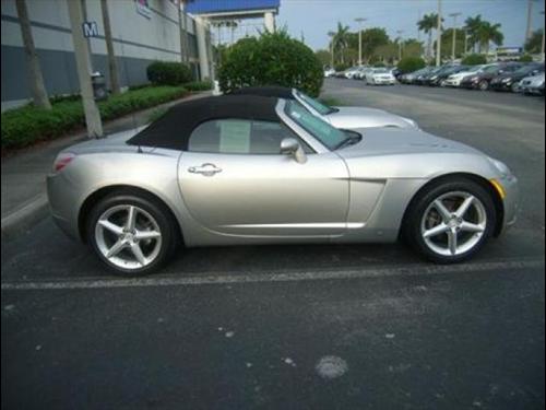 Saturn Sky 2008 photo 3