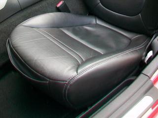 Saturn Sky 2008 photo 1