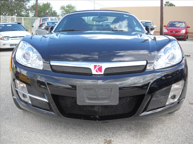 Saturn Sky Base Convertible