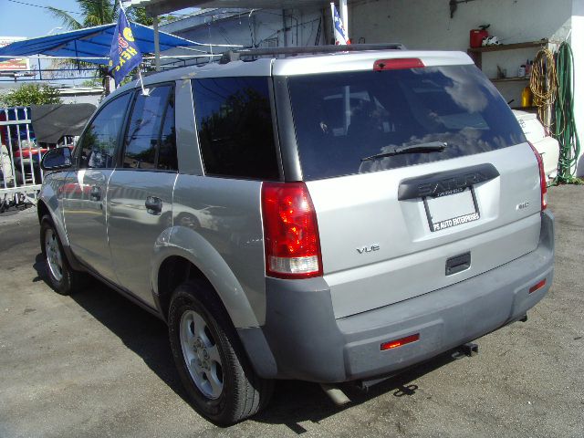 Saturn VUE 2002 photo 1