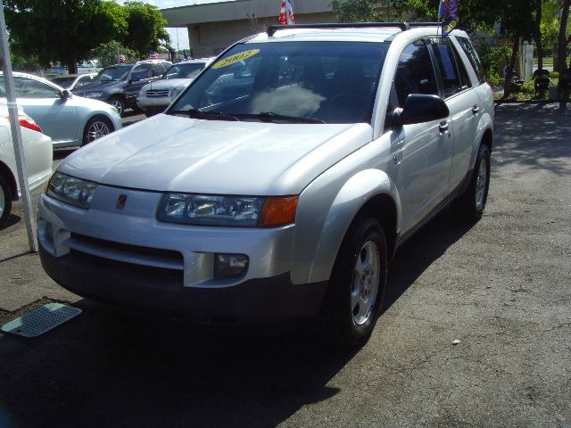 Saturn VUE 2002 photo 2