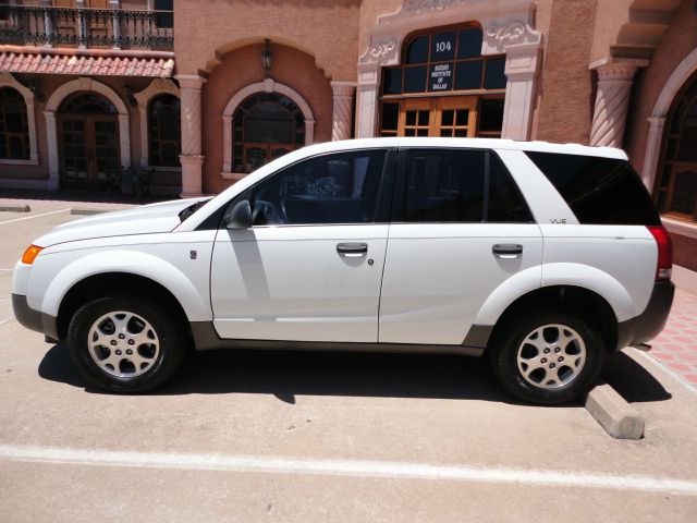 Saturn VUE 2002 photo 3