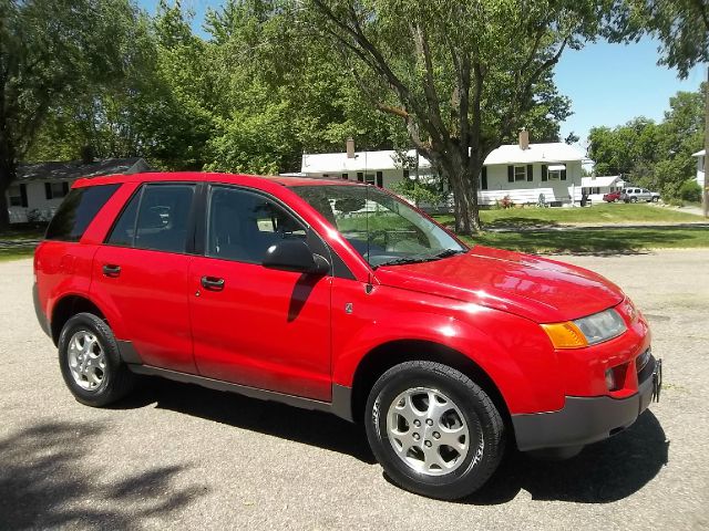 Saturn VUE 2002 photo 2