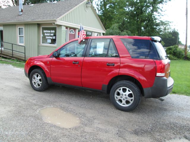 Saturn VUE 2002 photo 1