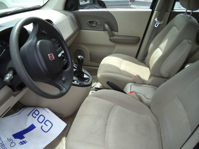 Saturn VUE 2002 photo 3