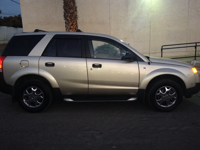 Saturn VUE 2002 photo 1