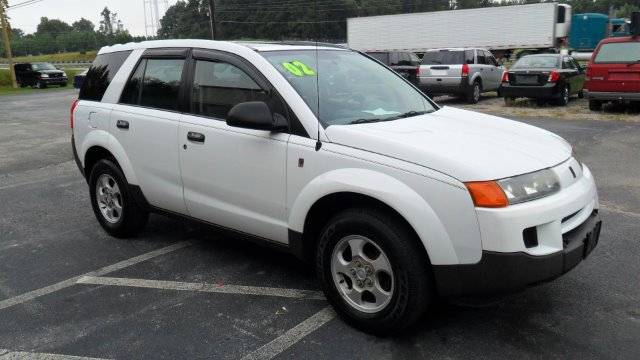 Saturn VUE 2002 photo 4