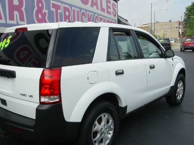 Saturn VUE 2003 photo 1