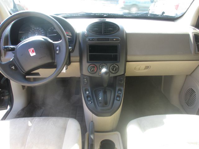 Saturn VUE 2003 photo 20