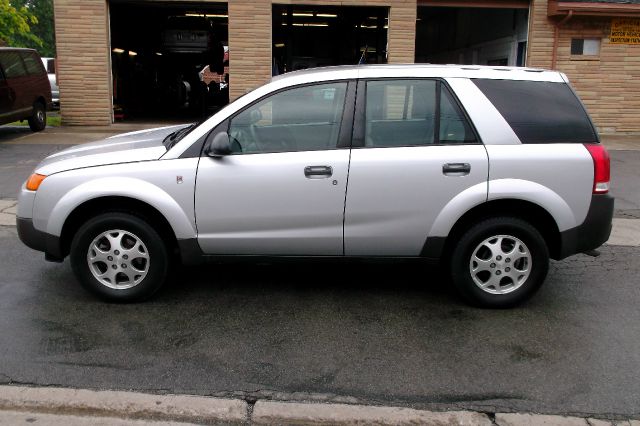 Saturn VUE 2003 photo 1