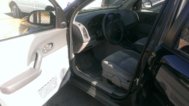 Saturn VUE 2003 photo 11