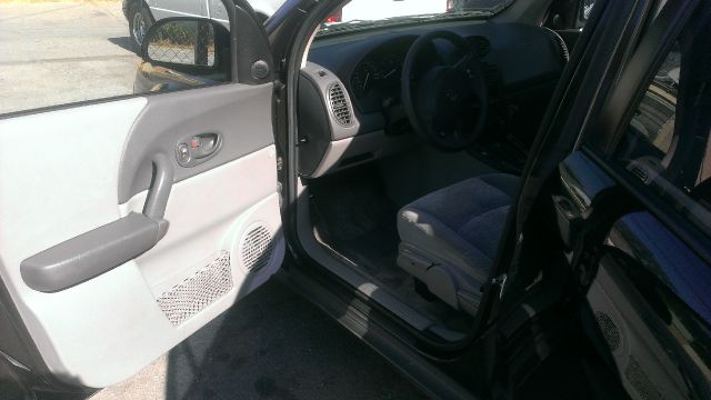 Saturn VUE 2003 photo 13