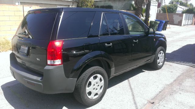 Saturn VUE 2003 photo 2