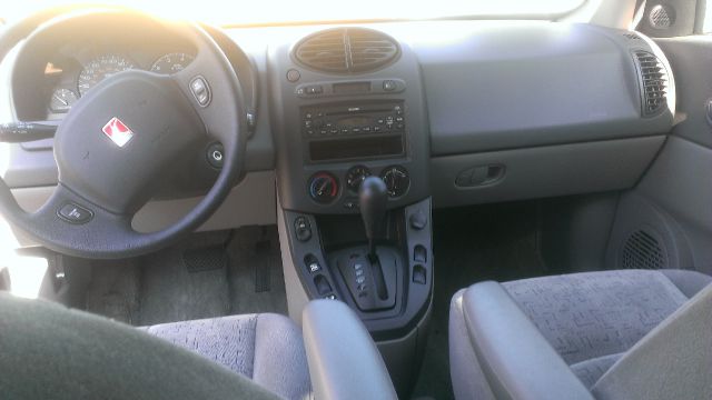 Saturn VUE 2003 photo 7