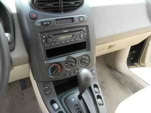 Saturn VUE 2003 photo 3