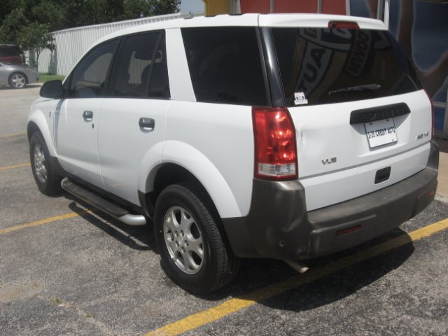 Saturn VUE 2003 photo 1