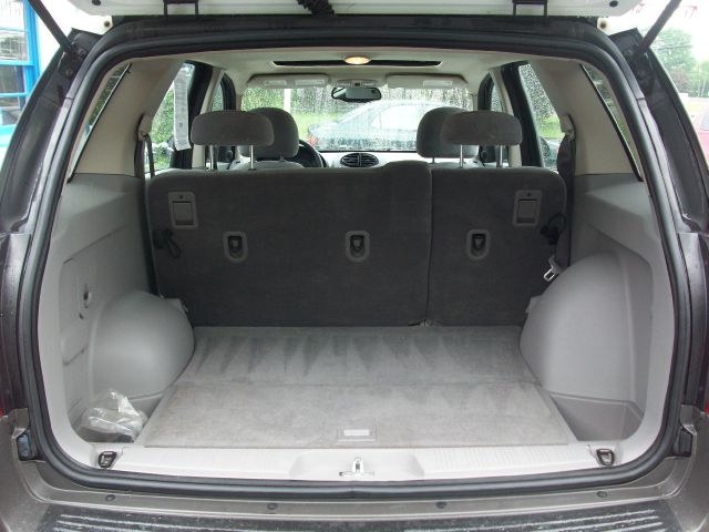 Saturn VUE 2003 photo 12