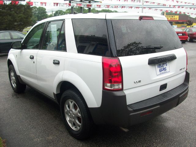 Saturn VUE 2003 photo 19