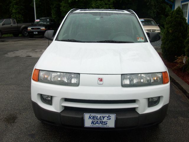 Saturn VUE 2003 photo 3