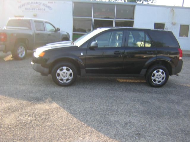 Saturn VUE 2003 photo 1