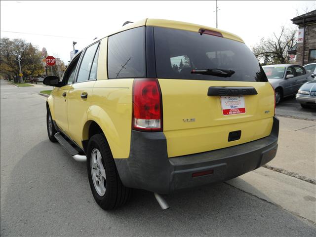 Saturn VUE 2003 photo 3