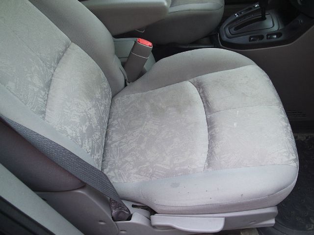 Saturn VUE 2003 photo 5