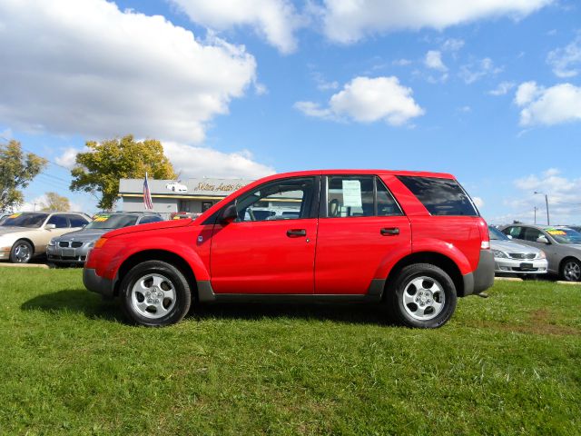 Saturn VUE 2003 photo 2