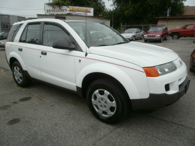 Saturn VUE 2003 photo 2