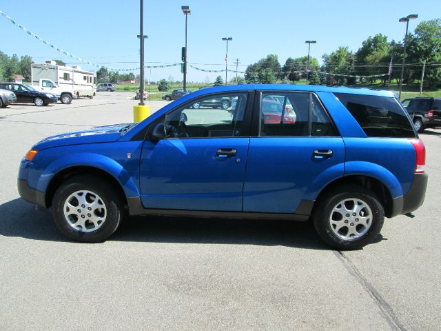 Saturn VUE 2003 photo 2