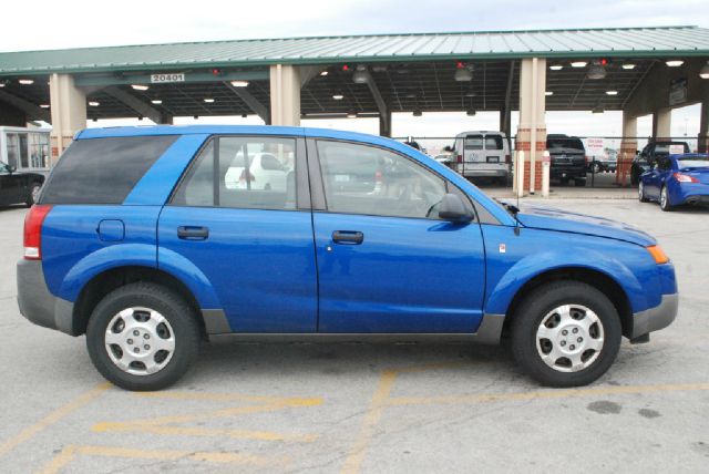 Saturn VUE 2003 photo 1