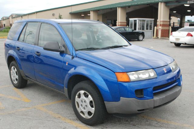 Saturn VUE 2003 photo 2