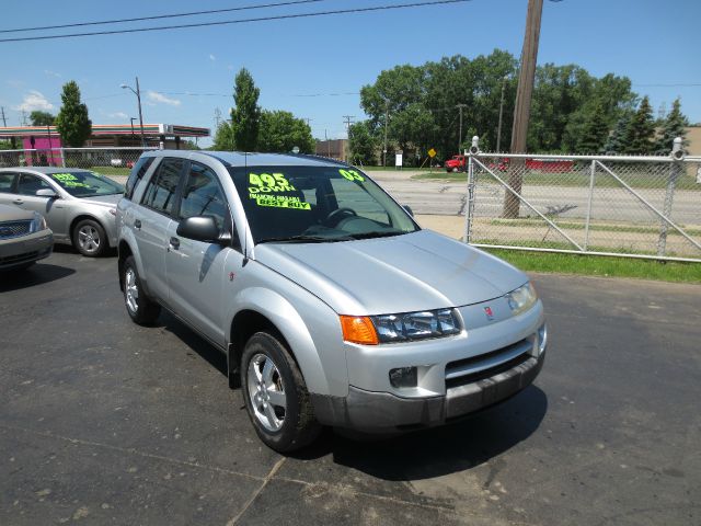 Saturn VUE 2003 photo 1