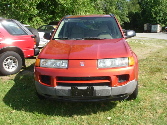 Saturn VUE 2003 photo 3