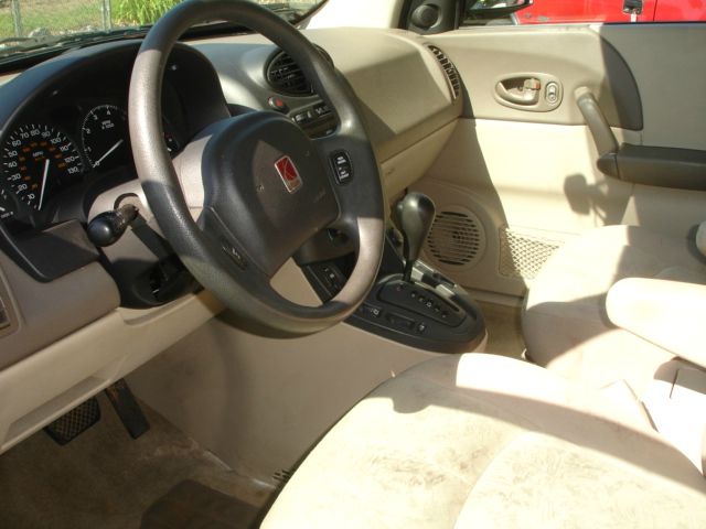 Saturn VUE 2003 photo 6