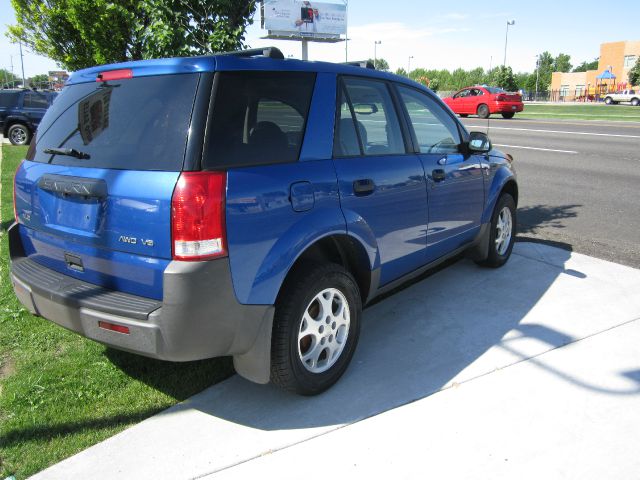 Saturn VUE 2003 photo 2