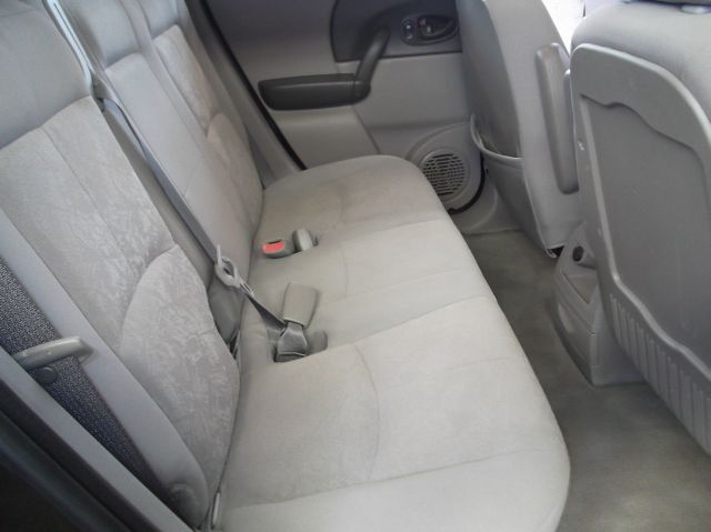 Saturn VUE 2003 photo 12