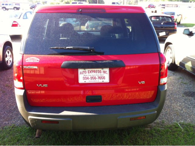 Saturn VUE 2003 photo 2